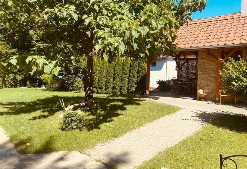 Majatalo Fonfa Liget