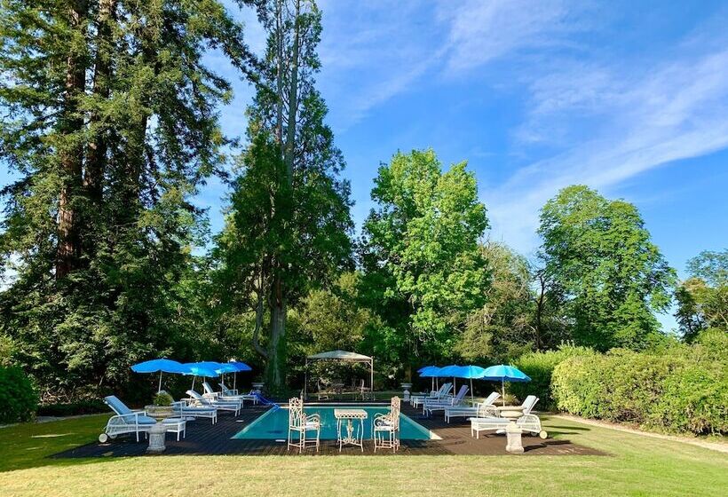 Пансион French Corréze Moulin Bleu