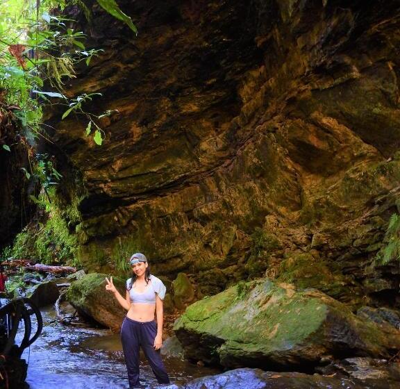 פנסיון Huaca Huaca Hostel