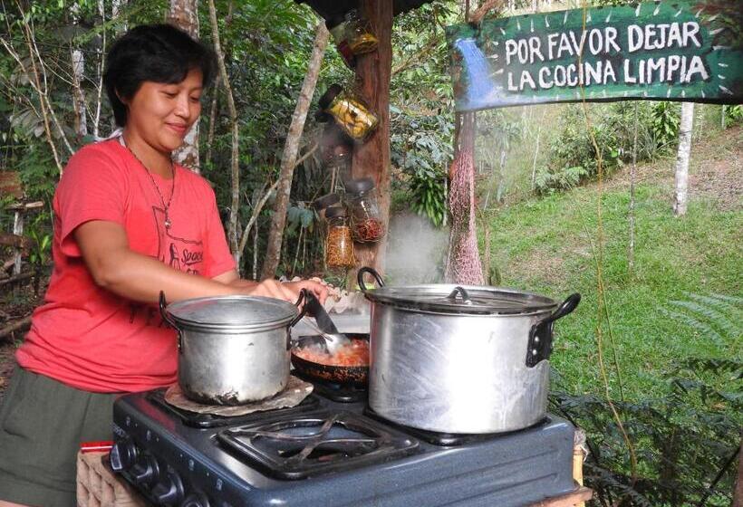 פנסיון Huaca Huaca Hostel