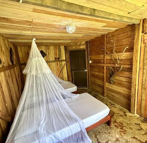 פנסיון Huaca Huaca Hostel