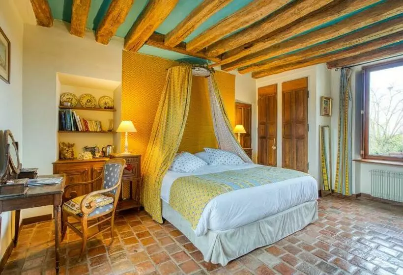 Majatalo La Fauconnerie Du Roy