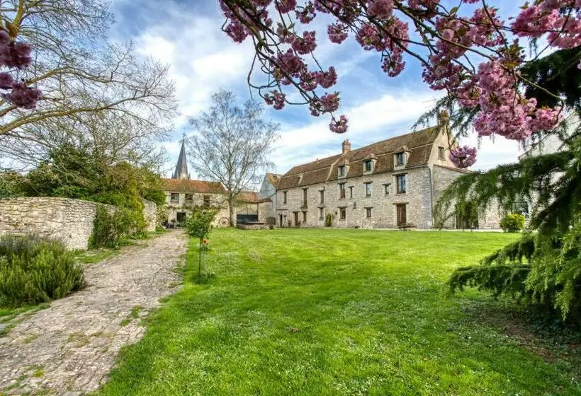 Majatalo La Fauconnerie Du Roy