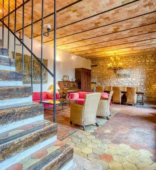 Majatalo La Fauconnerie Du Roy