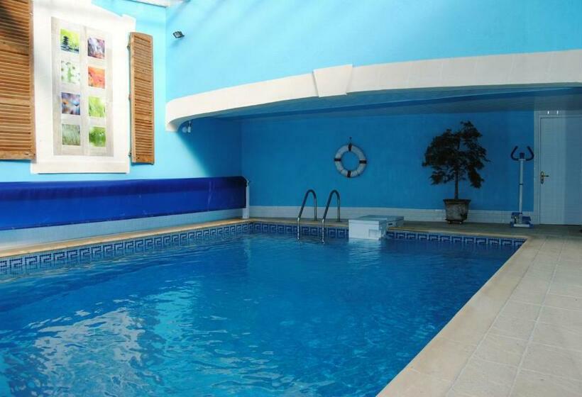 פנסיון Les Insolites Du Grand Logis