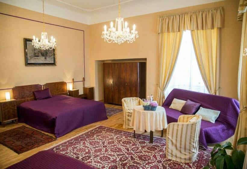 פנסיון Zámek Lobeč