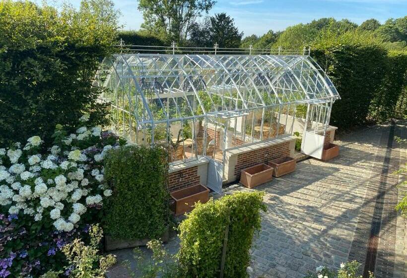 Курорт Le Domaine D Ablon   Small Luxury Hotel Of The World