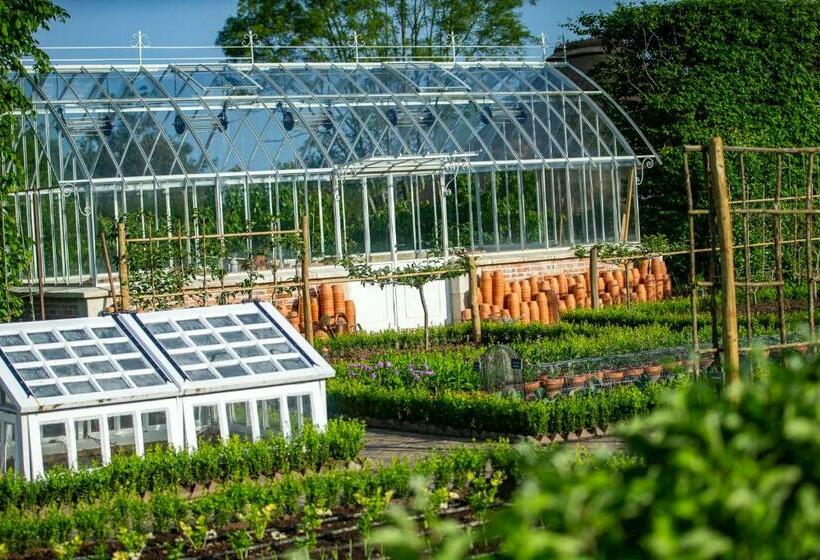 Курорт Le Domaine D Ablon   Small Luxury Hotel Of The World