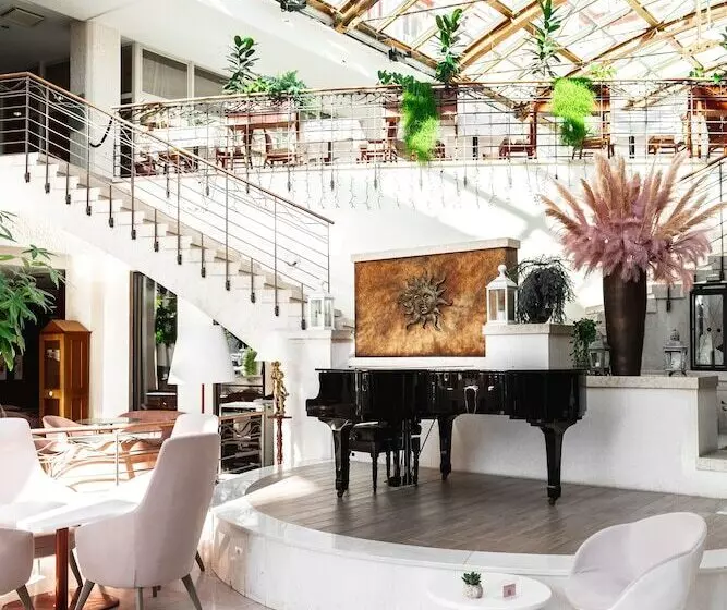 Grand Hotel Portorož – Lifeclass Hotels & Spa, Portorož