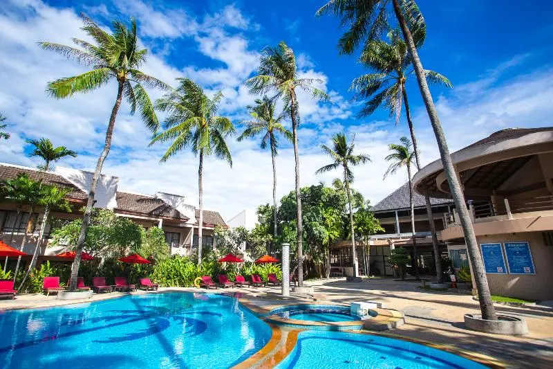 ホテル Coconut Village Resort Phuket Sha Extra Plus