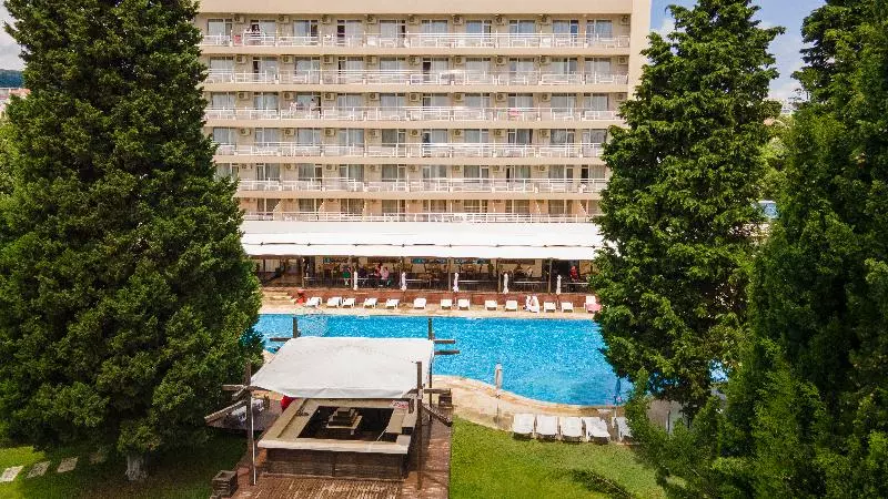 בית מלון כפרי Detelina