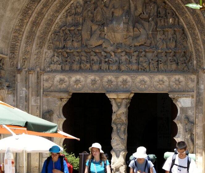 فندق Le Chapon Fin