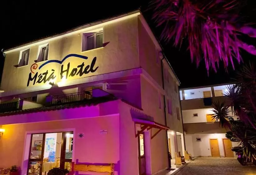 בית מלון כפרי Meta