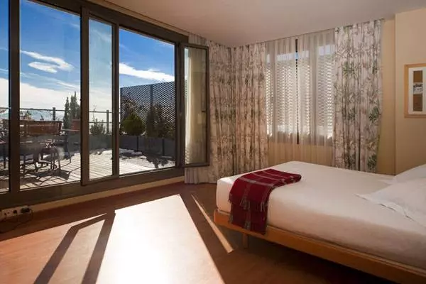 ホテル Metropol Miraflores