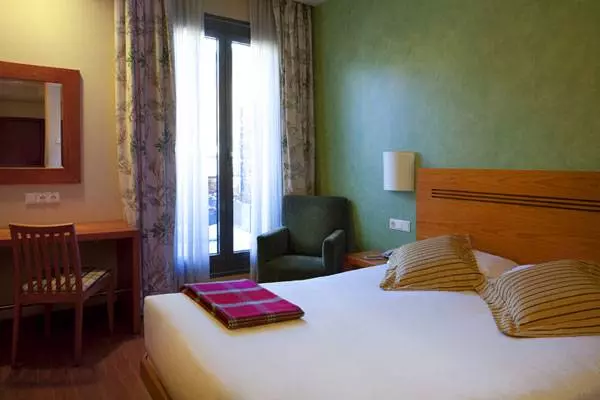 ホテル Metropol Miraflores