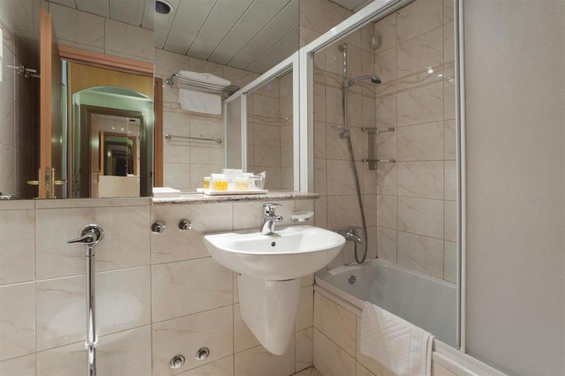 هتل Village Galijot Plava Laguna