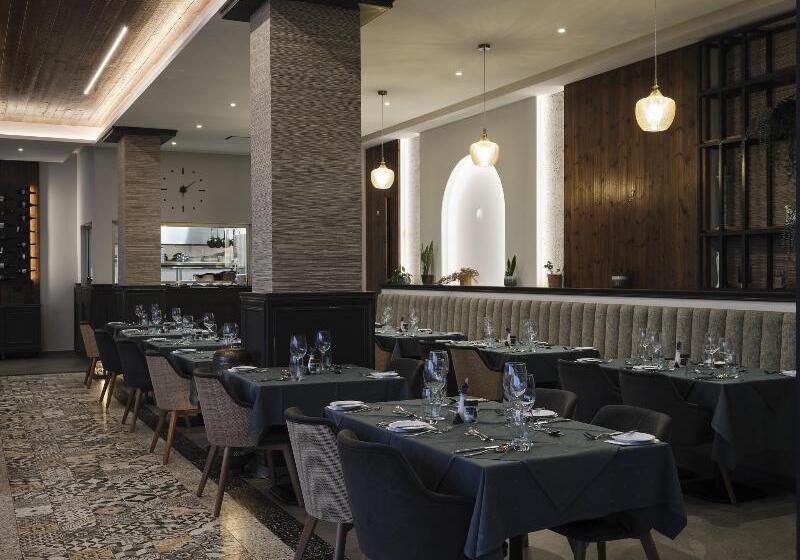 Panas Holiday Village