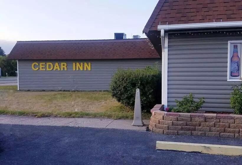 Retkeilymaja Cedar Inn