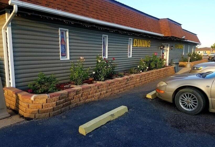 فندق صغير Cedar Inn