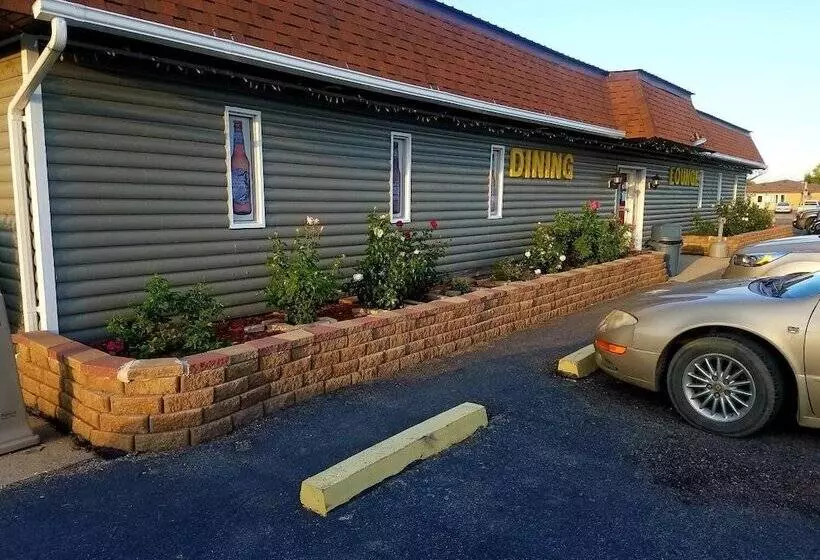 Retkeilymaja Cedar Inn