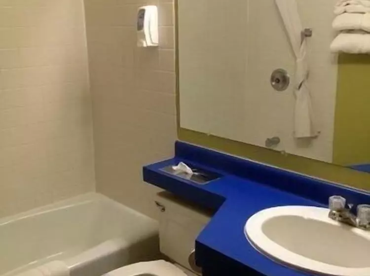 Retkeilymaja Cedar Inn