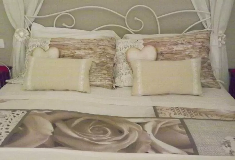 B&b Il Tempo Del Vento In Front Of The Castle