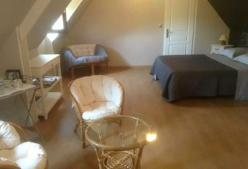 ベッドアンドブレックファースト Chambres D'hôtes Le Pressoir