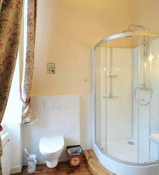 Aamiaismajoitus (B&B) La Demeure D'aglaë