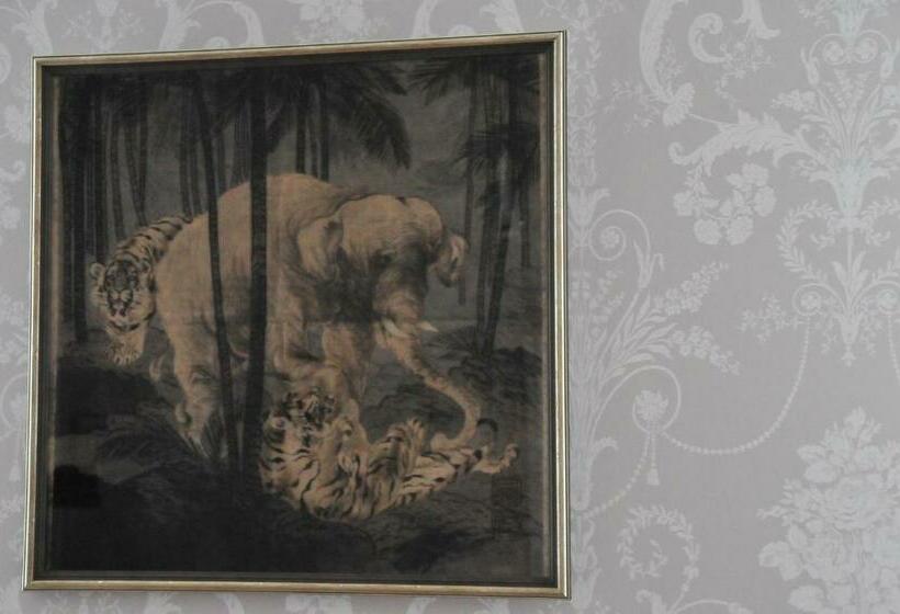 Bed and Breakfast La Demeure D'aglaë