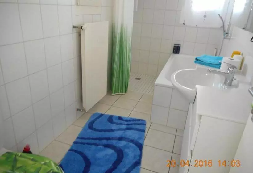 ベッドアンドブレックファースト Schlicht & Einfach Traumhaft