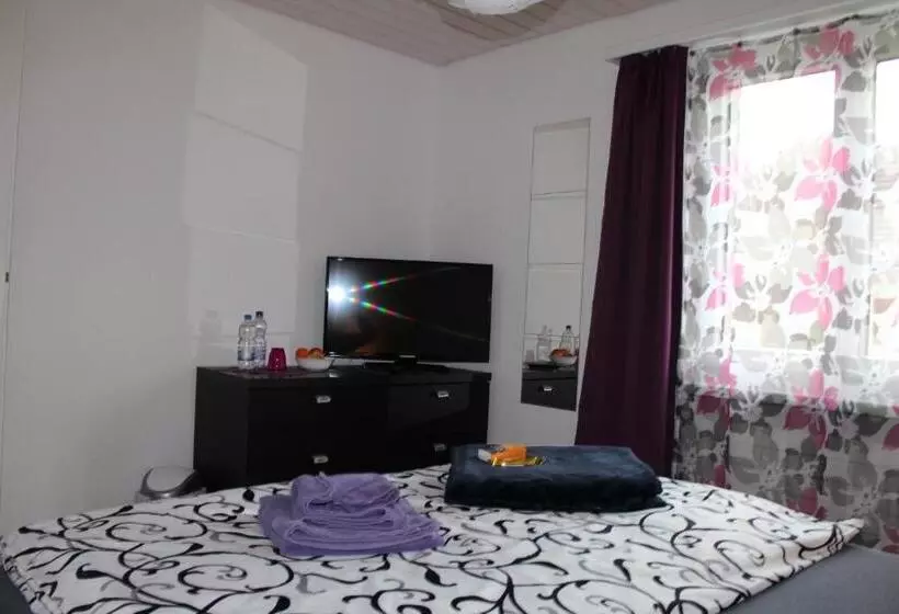 ベッドアンドブレックファースト Schlicht & Einfach Traumhaft