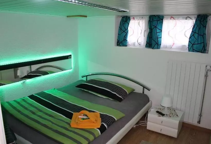 ベッドアンドブレックファースト Schlicht & Einfach Traumhaft