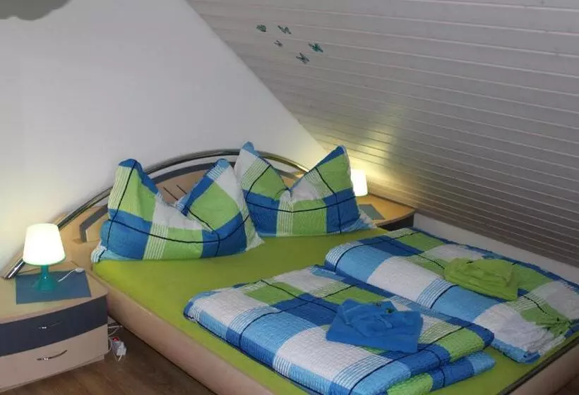 ベッドアンドブレックファースト Schlicht & Einfach Traumhaft