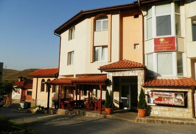 Family Hotel Daisy