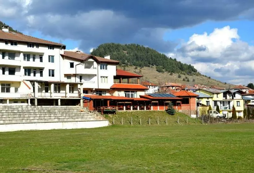 Family Hotel Daisy