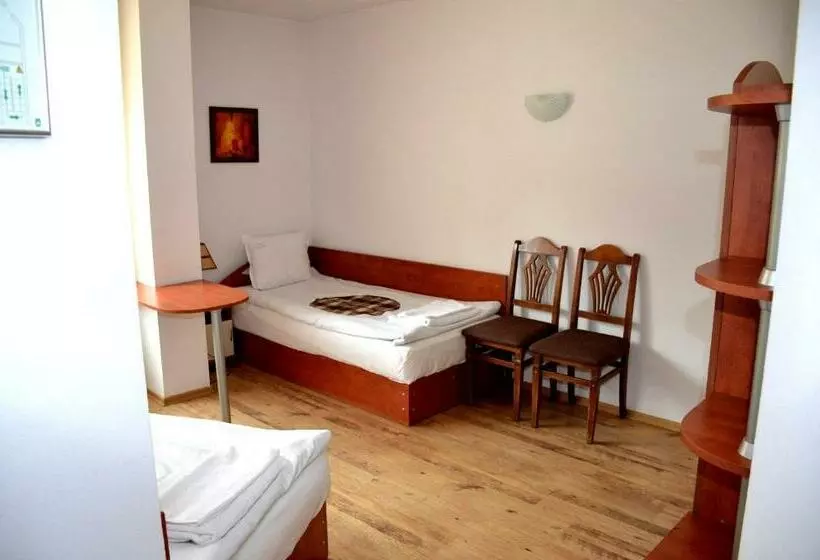 Family Hotel Daisy