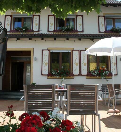 Gasthaus Und Pension Zur Linde