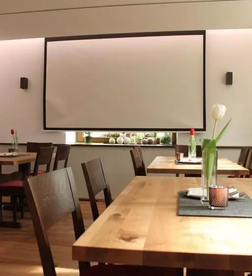 Gasthaus Und Pension Zur Linde