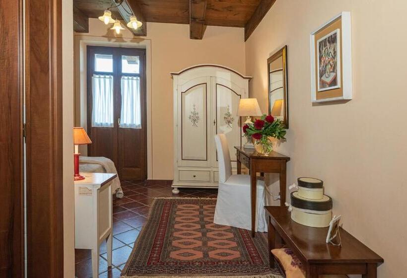 Отель Agriturismo Sarmore