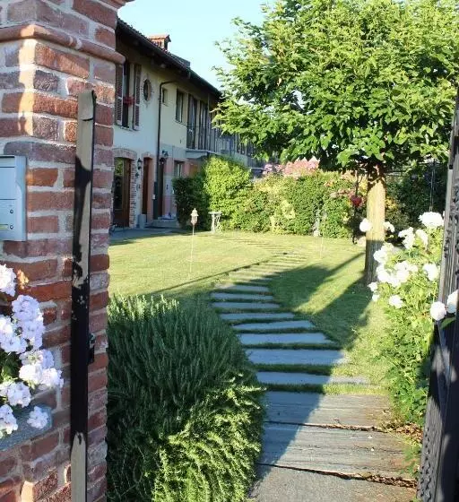 ホテル Agriturismo Sarmore