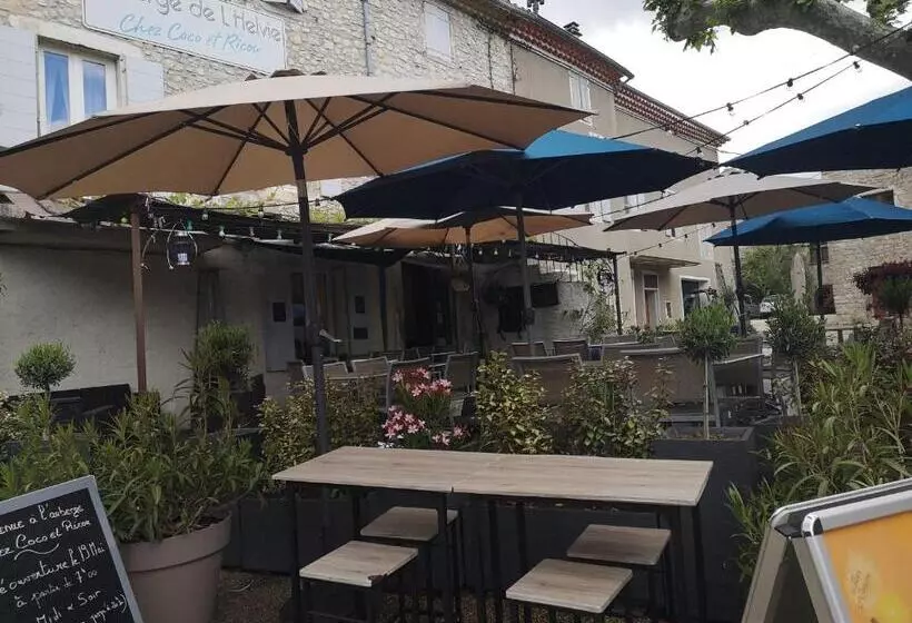 ホテル Auberge De L Helvie Chez Coco & Ricou