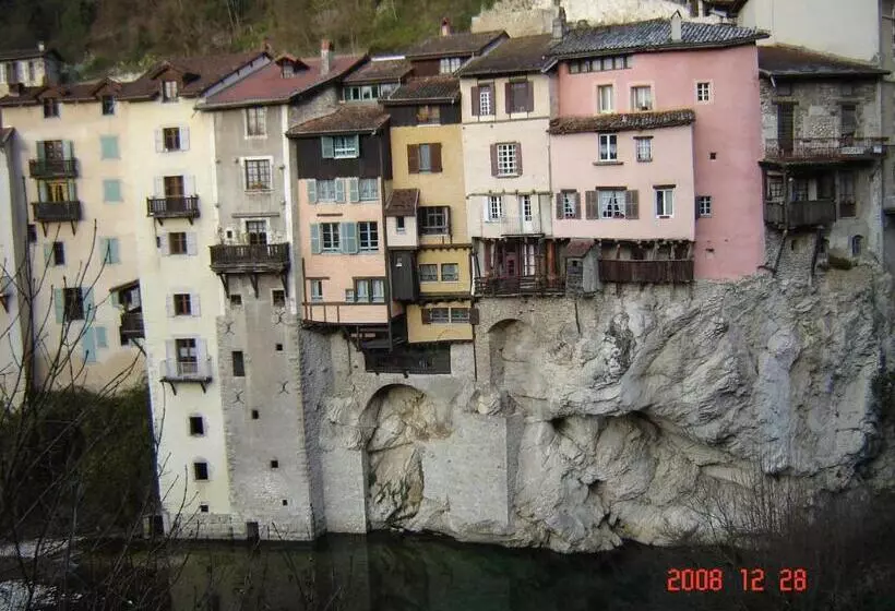 Majatalo Chambre D Hôte Les Tourtereaux