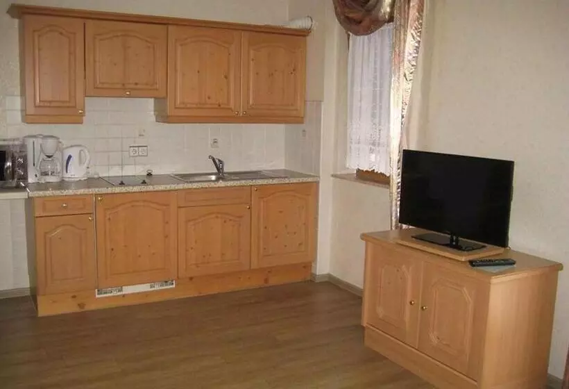 Majatalo Garni Zur Linde