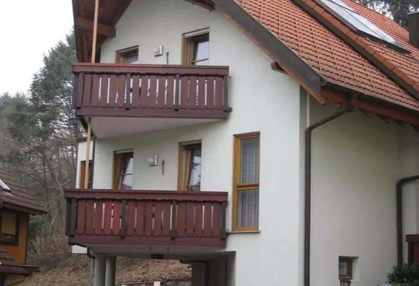 Majatalo Garni Zur Linde