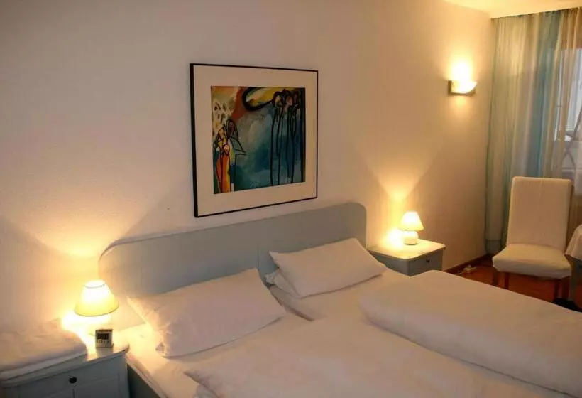 Majatalo Gasthaus Sonne