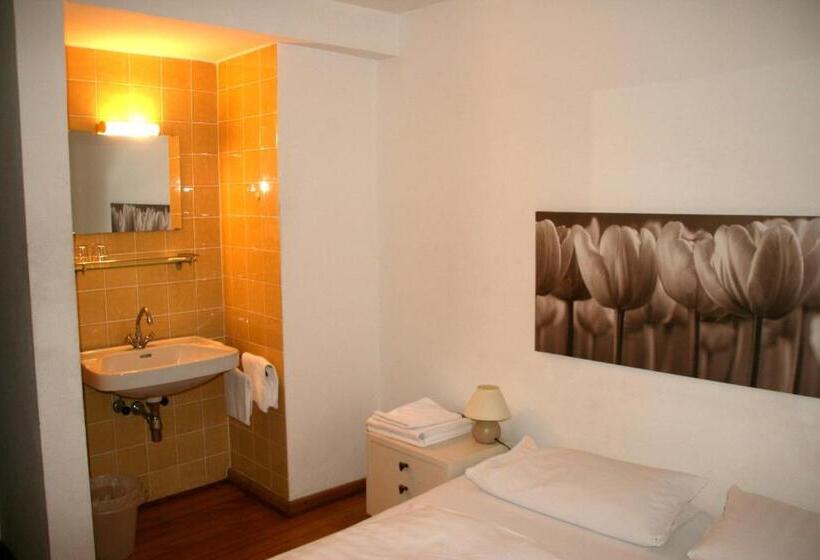 פנסיון Gasthaus Sonne