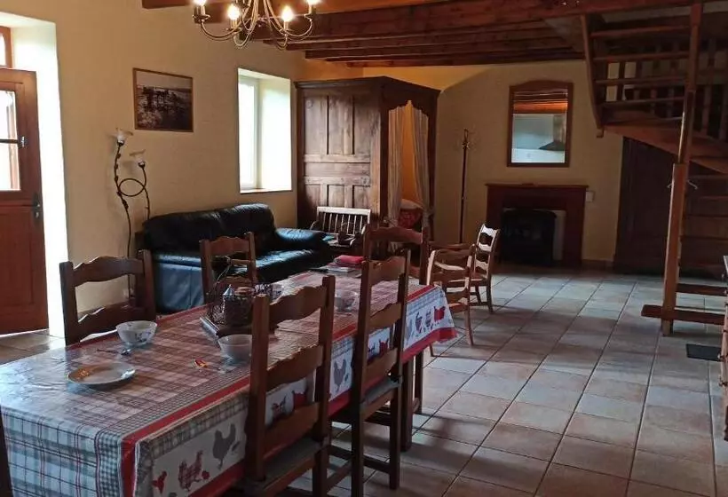 پانسیون La Ferme Du Père