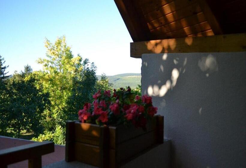 펜션 Turján Vendégház