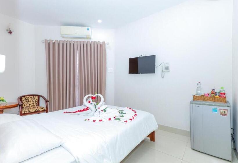 هتل Khách sạn Ciao Quy Nhơn