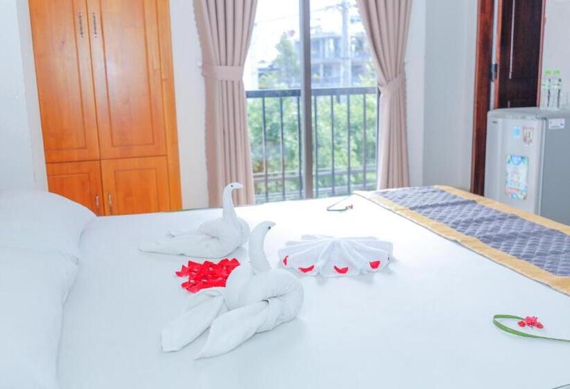 هتل Khách sạn Ciao Quy Nhơn